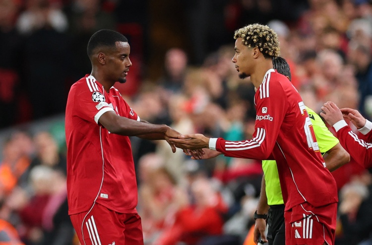 中欧体育网址-伤愈回归！斯洛特：伊萨克即将跟队训练，他可能不会立即首发